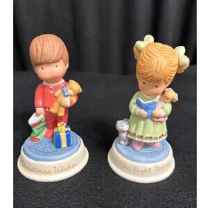 2 Vintage Avon 1987 Joan Walsh Anglund Christmas Figures